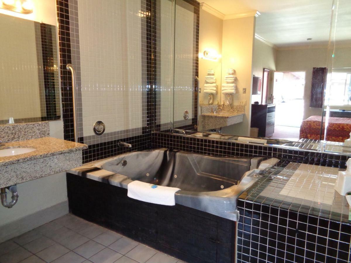 Long Beach Luxury Inn المظهر الخارجي الصورة