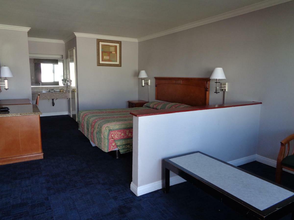 Long Beach Luxury Inn المظهر الخارجي الصورة